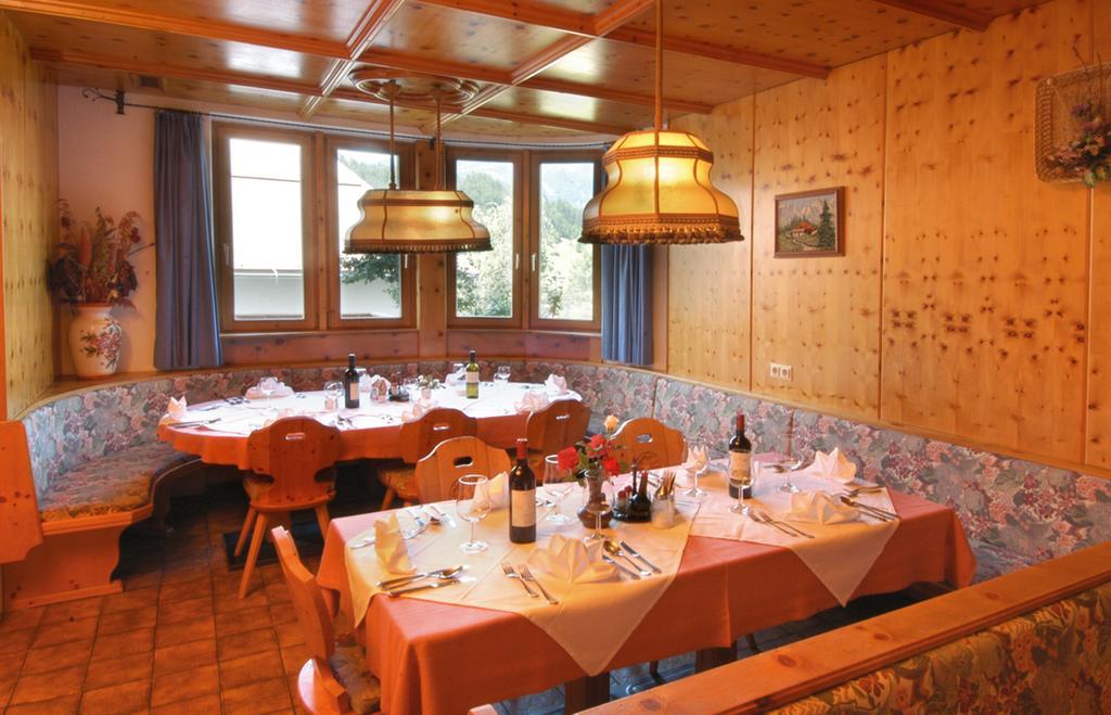 Hotel Garni Lamm Nauders Exterior photo